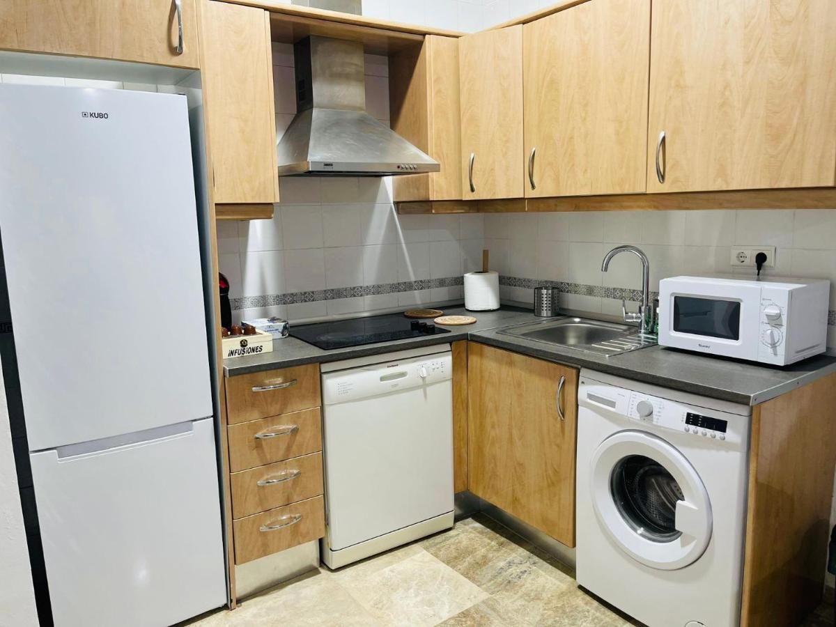Apartamento Acogedor Y Moderno En Pleno Centro De Sevilla Con Parking Gratis Sevilha Exterior foto