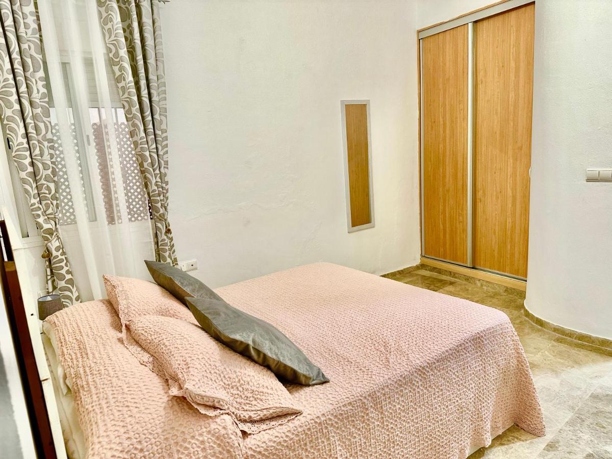 Apartamento Acogedor Y Moderno En Pleno Centro De Sevilla Con Parking Gratis Sevilha Exterior foto