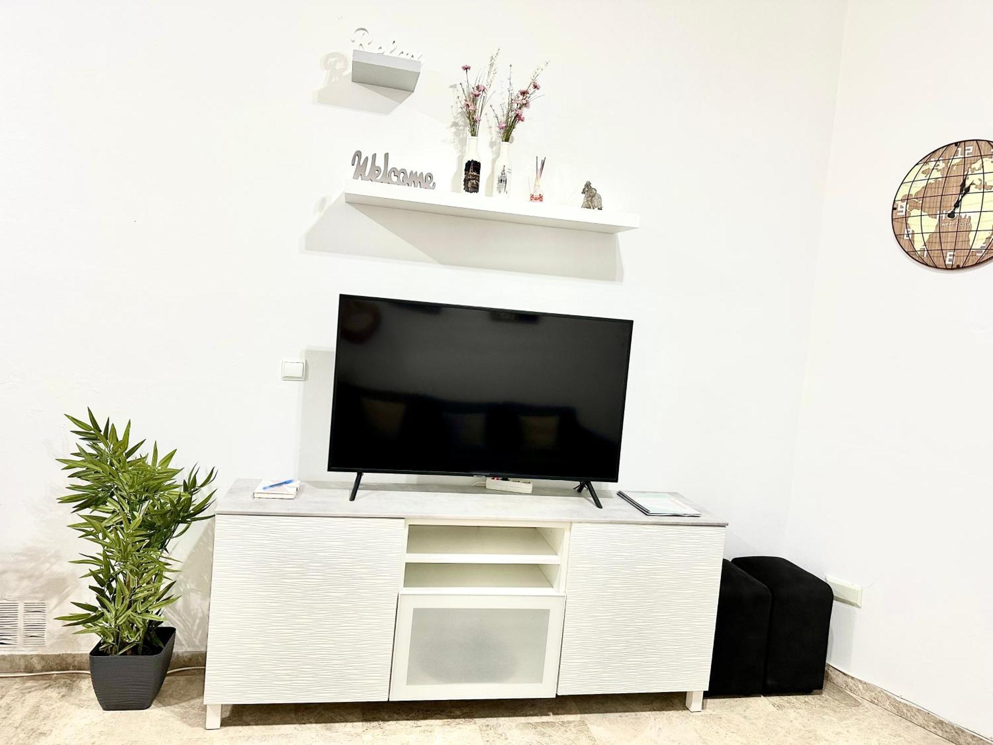 Apartamento Acogedor Y Moderno En Pleno Centro De Sevilla Con Parking Gratis Sevilha Exterior foto